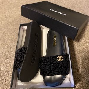 Chanel slides